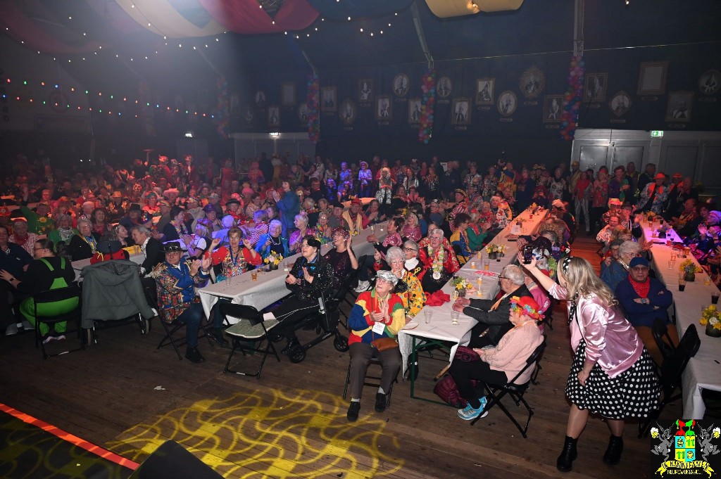 ../Images/Seniorencarnaval 2026 160.jpg